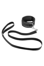 Фіксатор для рук і шиї з повідцем Fetish Tentation Submission bar with handcuffs and collar - Зображення 2