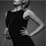 Ланцюжок-батіг на шию Bijoux Indiscrets MAGNIFIQUE Necklace Whip - Gold, прикраса для тіла - Зображення 4
