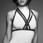 Портупея Bijoux Indiscrets MAZE — Halter Bra Harness Black - Зображення 3