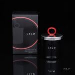 Масажна свічка LELO Massage Candle Black Pepper & Pomegranate, соєвий віск, 36 годин горіння - Зображення 2
