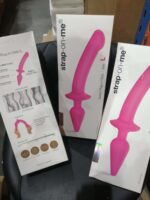 Анальна пробка з дилдо Strap-On-Me SWITCH PLUG-IN SEMI-REALISTIC DILDO FUCHSIA - L (м'ята упаковка) - Зображення 2