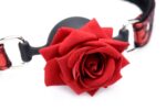 Кляп з трояндою Master Series: Eye-Catching Ball Gag With Rose, чорно-червоний - Зображення 3