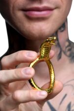Ерекційне кільце з головою кобри Master Series: Cobra King Golden Cock Ring - Зображення 4