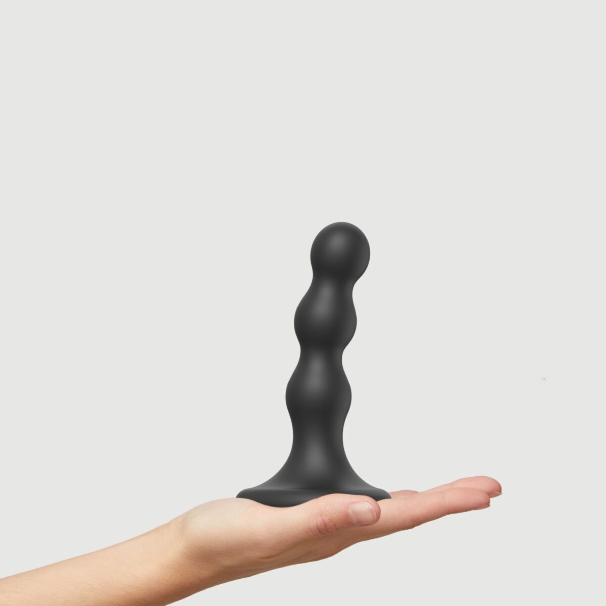 Насадка для страпона Strap-On-Me Dildo Plug Balls Black S - Зображення 2
