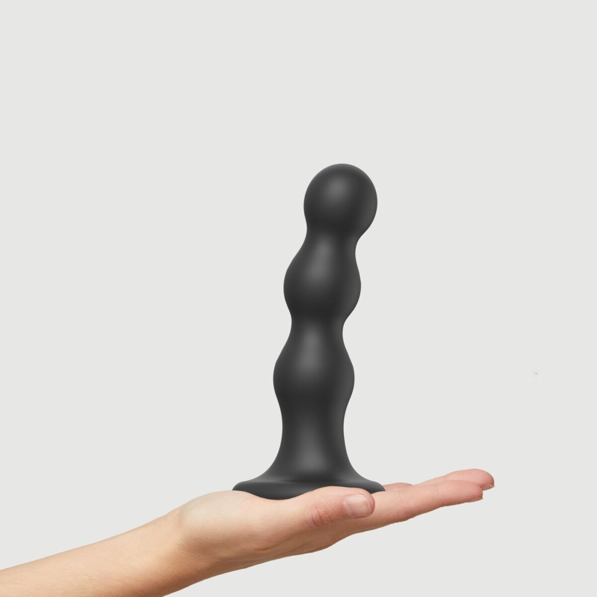 Насадка для страпона Strap-On-Me Dildo Plug Balls Black L - Зображення 2