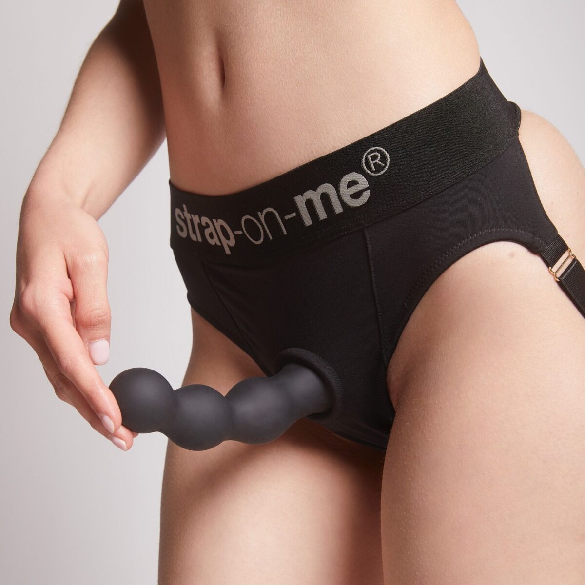 Насадка для страпона Strap-On-Me Dildo Plug Balls Black L - Зображення 5