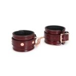 Шкіряні наручники Liebe Seele Wine Red Wrist Cuffs, знімний ланцюжок-кріплення - Зображення 2