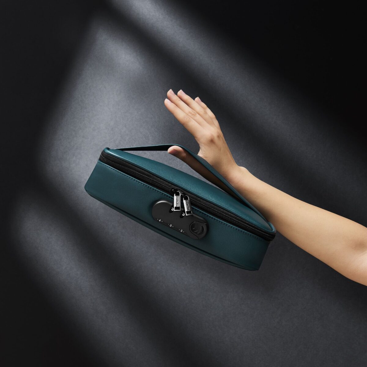 Кейс для іграшок Dorcel DISCREET BOX LUXURY GREEN, кодовий замок, 27×16×7,62 см - Зображення 11