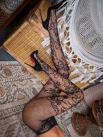 Колготки Leg Avenue Dahlia Lace Tights with Net Thigh Detail One Size - Зображення 6