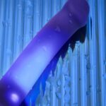 Дилдо, що світиться Strap-On-Me Glow-LED Dildo Purple - M - Зображення 8